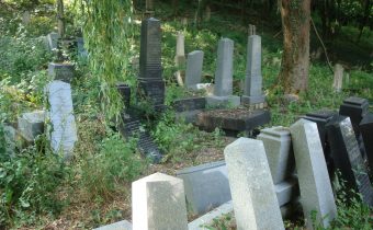 Židovský cintorín v Považskej Bystrici