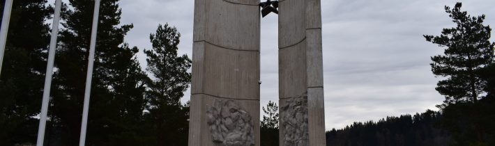 Pamätník padlých v SNP vo Vrchteplej
