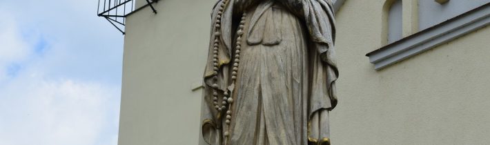 Socha Panny Márie v Považskej Bystrici