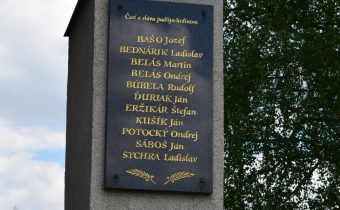 Pamätník obetiam 1.svetovej vojny v Považskom Podhradí – Považská Bystrica