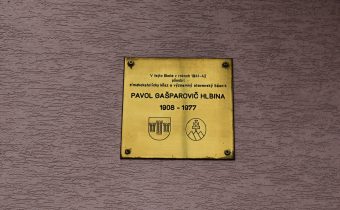 Pamätná tabuľa Pavlovi Gašparovičovi Hlbinovi v Považskej Bystrici