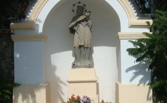 Socha svätého Jána Nepomuckého v Horovciach