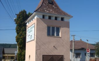 Zvonica v Dolných Kočkovciach