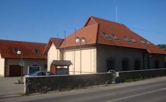 Kamenná škola v Dohňanoch