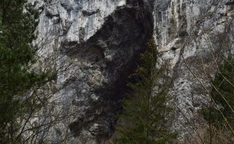 Kostolecký dóm – Kostolec