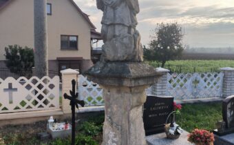 Socha svätého Jána Nepomuckého v Borčiciach