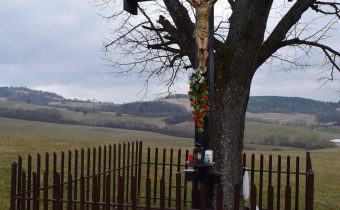 Kríž v lokalite Vrchová – Papradno