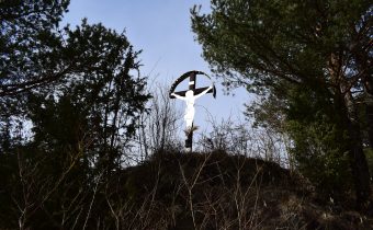 Kríž v lokalite Chrcholínec – Malé Lednice