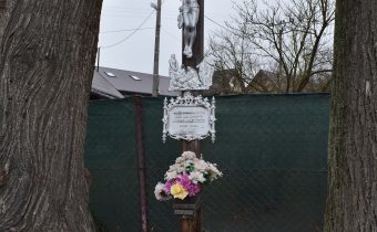 Kríž v Považskej Teplej – Považská Bystrica