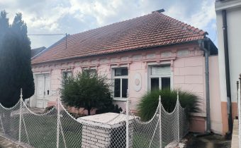 Meštiansky dom č.p. 317 v Čachticiach