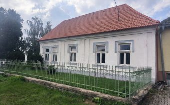 Meštiansky dom č.p. 320 v Čachticiach