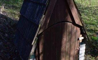 Studnička v osade Bartkovci (dom 1459) – Papradno