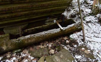 Studnička v osade Dolný Grúnik – Papradno