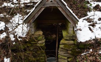 Studnička Belejvo Grúň – Papradno