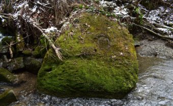 Skala, na ktorej spočívala smrť – Horná Mariková