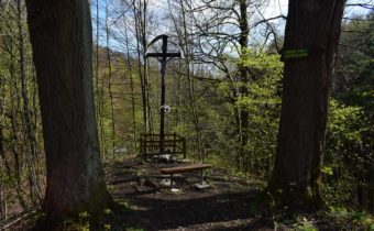Kríž v lokalite Potoky – Mojtín