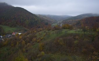 Červenokamenská dolina (Červený Kameň, Mikušovce, Tuchyňa)