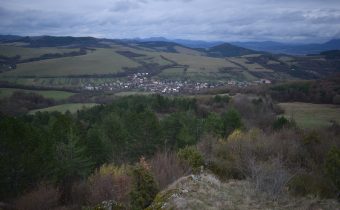 Mokrá skala – Mikušovce