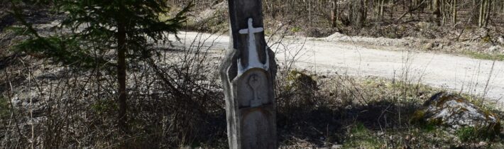 Kríž v lokalite Kulháň – Zlatníky