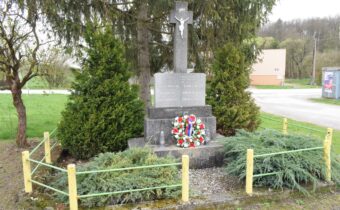 Pomník obetiam 2.svetovej vojny v Cimennej