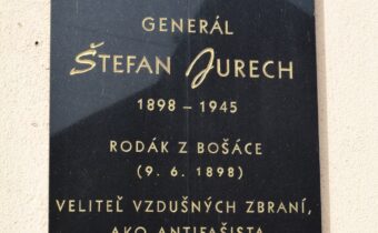 Pamätná tabuľa Štefanovi Jurechovi v Bošáci