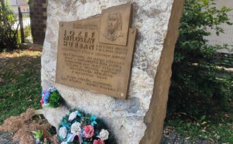 Pamätník Jozefa Miloslava Hurbana v Kálnici